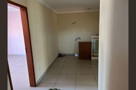 Sala de casa para alugar com 5 quartos, 200m² em Padre Miguel, Rio de Janeiro