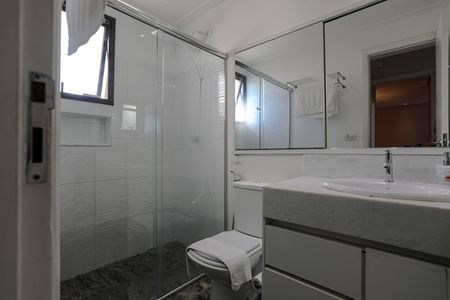 Apartamento para alugar com 67m², 2 quartos e 1 vagaBanheiro - Quarto 2 - Suíte