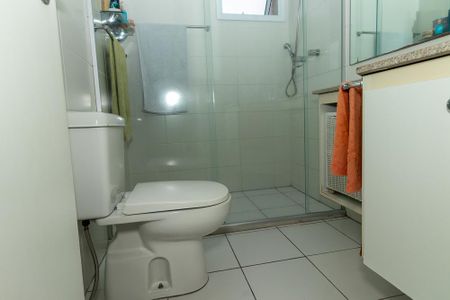 Apartamento à venda com 133m², 3 quartos e 2 vagas Apartamento à venda com 133m², 3 quartos e 2 vagasBanheiro da Suíte 1