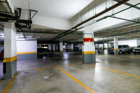 Apartamento à venda com 133m², 3 quartos e 2 vagas Apartamento à venda com 133m², 3 quartos e 2 vagasGaragem