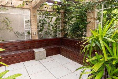 Apartamento à venda com 133m², 3 quartos e 2 vagas Apartamento à venda com 133m², 3 quartos e 2 vagasÁrea comum - Orquidário