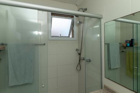 Apartamento à venda com 133m², 3 quartos e 2 vagas Apartamento à venda com 133m², 3 quartos e 2 vagasBanheiro da Suíte 1