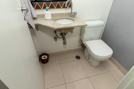 Apartamento à venda com 133m², 3 quartos e 2 vagas Apartamento à venda com 133m², 3 quartos e 2 vagasLavabo