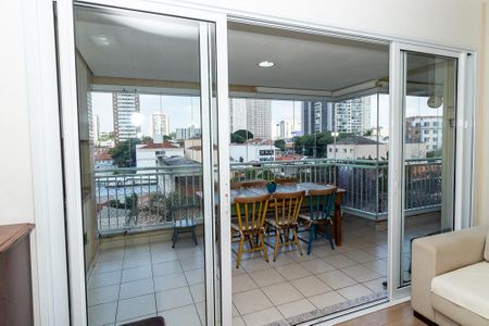 Apartamento à venda com 133m², 3 quartos e 2 vagas Apartamento à venda com 133m², 3 quartos e 2 vagasVaranda Gourmet