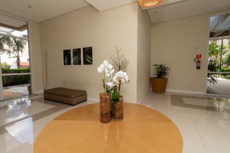 Apartamento à venda com 133m², 3 quartos e 2 vagas Apartamento à venda com 133m², 3 quartos e 2 vagasHall Social