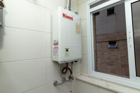 Apartamento à venda com 133m², 3 quartos e 2 vagas Apartamento à venda com 133m², 3 quartos e 2 vagasÁrea de Serviço