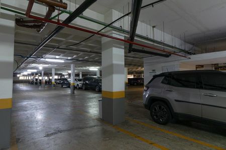 Apartamento à venda com 133m², 3 quartos e 2 vagas Apartamento à venda com 133m², 3 quartos e 2 vagasGaragem