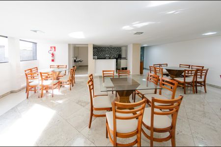 Apartamento para alugar com 122m², 3 quartos e 1 vaga Apartamento para alugar com 122m², 3 quartos e 1 vagaÁrea comum