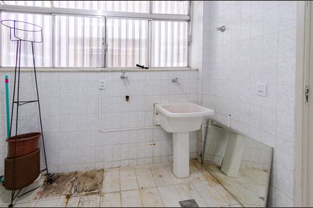 Apartamento para alugar com 122m², 3 quartos e 1 vaga Apartamento para alugar com 122m², 3 quartos e 1 vagaÁrea de serviço