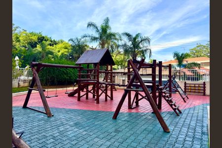 Apartamento à venda com 114m², 3 quartos e 2 vagas Apartamento à venda com 114m², 3 quartos e 2 vagasÁrea comum - Playground