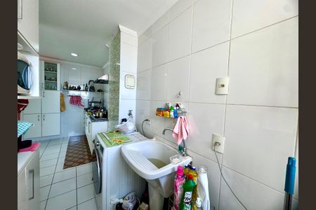 Apartamento à venda com 114m², 3 quartos e 2 vagas Apartamento à venda com 114m², 3 quartos e 2 vagasÁrea de Serviço