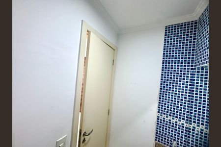Apartamento à venda com 114m², 3 quartos e 2 vagas Apartamento à venda com 114m², 3 quartos e 2 vagasBanheiro 2