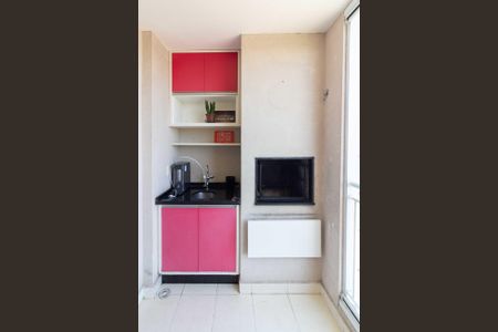 Apartamento à venda com 75m², 3 quartos e 2 vagas Apartamento à venda com 75m², 3 quartos e 2 vagasVaranda