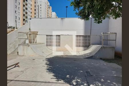 Apartamento à venda com 75m², 3 quartos e 2 vagas Apartamento à venda com 75m², 3 quartos e 2 vagasPista de skate