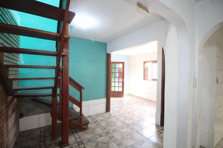 Casa à venda com 210m², 4 quartos e 1 vagaEscada