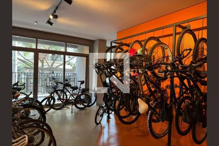 Apartamento à venda com 71m², 2 quartos e 1 vagaÁrea comum