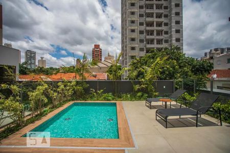 Apartamento à venda com 71m², 2 quartos e 1 vagaÁrea comum