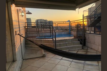 Apartamento à venda com 230m², 4 quartos e 2 vagas