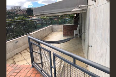 Apartamento à venda com 230m², 4 quartos e 2 vagas