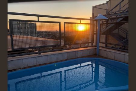 Apartamento à venda com 230m², 4 quartos e 2 vagas