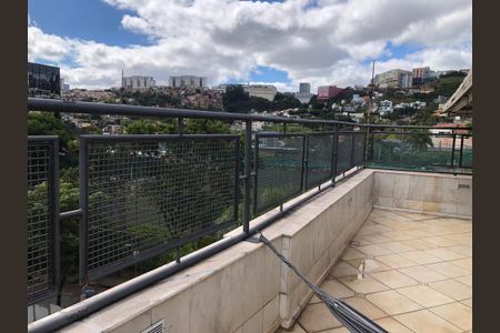 Apartamento à venda com 230m², 4 quartos e 2 vagas
