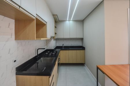 Apartamento para alugar com 34m², 2 quartos e sem vaga Apartamento para alugar com 34m², 2 quartos e sem vagaCozinha e Área de Serviço