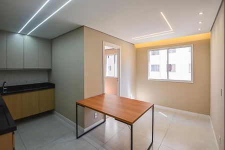 Sala de apartamento para alugar com 2 quartos, 34m² em Parque Bristol, São Bernardo do Campo