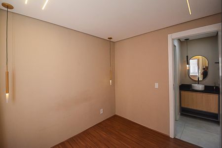 Quarto 1 de apartamento para alugar com 2 quartos, 34m² em Parque Bristol, São Bernardo do Campo