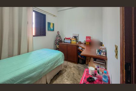 Casa à venda com 260m², 3 quartos e 2 vagasQuarto