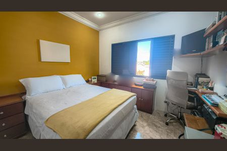 Casa à venda com 260m², 3 quartos e 2 vagasSuíte 1