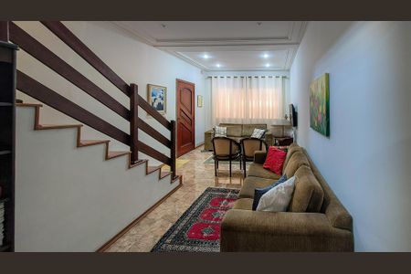 Sala de casa à venda com 3 quartos, 260m² em Cupecê, São Paulo