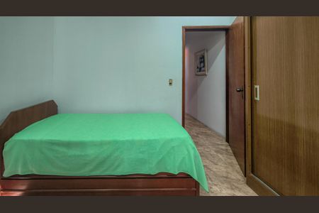 Casa à venda com 260m², 3 quartos e 2 vagasSuíte 2