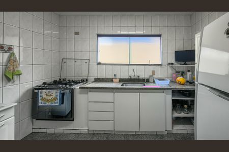 Casa à venda com 260m², 3 quartos e 2 vagasCozinha