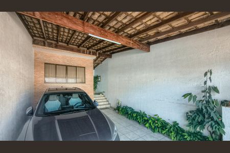 Casa à venda com 260m², 3 quartos e 2 vagasGaragem