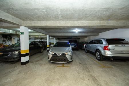 Apartamento à venda com 128m², 4 quartos e 2 vagasGARAGEM