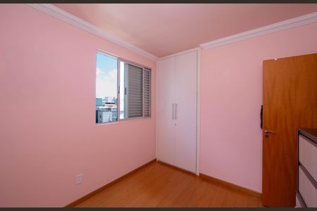 Apartamento à venda com 128m², 4 quartos e 2 vagasQUARTO3