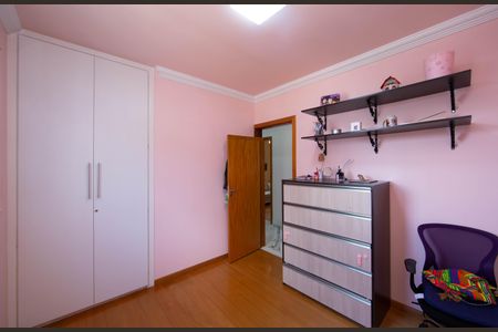 Apartamento à venda com 128m², 4 quartos e 2 vagasQUARTO3