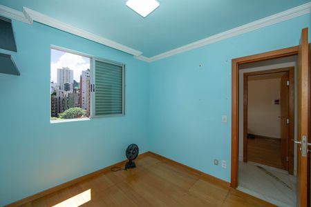 Apartamento à venda com 128m², 4 quartos e 2 vagasQUARTO2