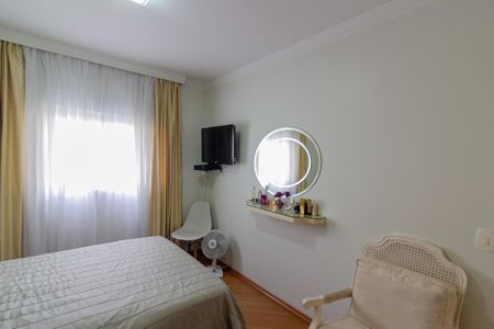 Apartamento à venda com 120m², 3 quartos e 2 vagas Apartamento à venda com 120m², 3 quartos e 2 vagasQuarto 1 - Suíte 1