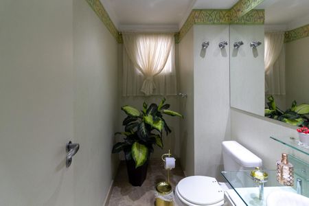 Apartamento à venda com 120m², 3 quartos e 2 vagas Apartamento à venda com 120m², 3 quartos e 2 vagasLavabo