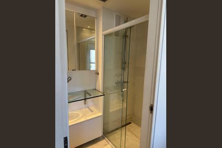 Apartamento à venda com 70m², 1 quarto e 1 vagaBanheiro