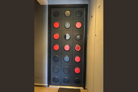 Apartamento à venda com 70m², 1 quarto e 1 vagaEntrada