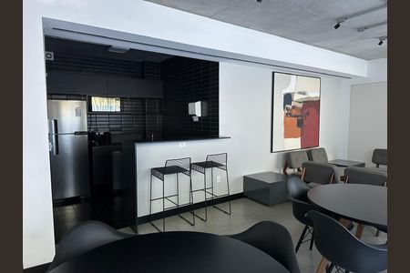 Apartamento à venda com 70m², 1 quarto e 1 vagaÁrea comum