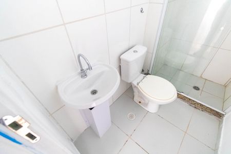 Apartamento para alugar com 44m², 2 quartos e sem vaga Apartamento para alugar com 44m², 2 quartos e sem vagaBanheiro
