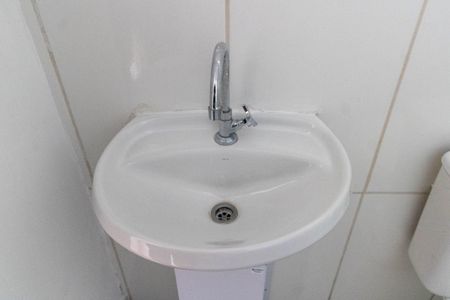 Apartamento para alugar com 44m², 2 quartos e sem vaga Apartamento para alugar com 44m², 2 quartos e sem vagaBanheiro