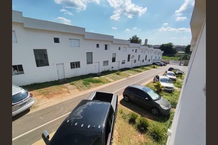 Casa de condomínio à venda com 75m², 2 quartos e 2 vagasÁrea externa