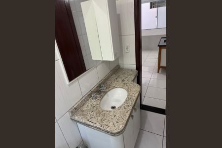 Casa para alugar com 33m², 1 quarto e sem vaga Casa para alugar com 33m², 1 quarto e sem vagaBanheiro