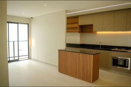 Apartamento para alugar com 70m², 2 quartos e 1 vaga