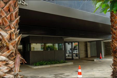 Apartamento para alugar com 70m², 2 quartos e 1 vaga