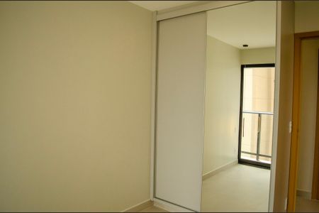 Apartamento para alugar com 70m², 2 quartos e 1 vaga